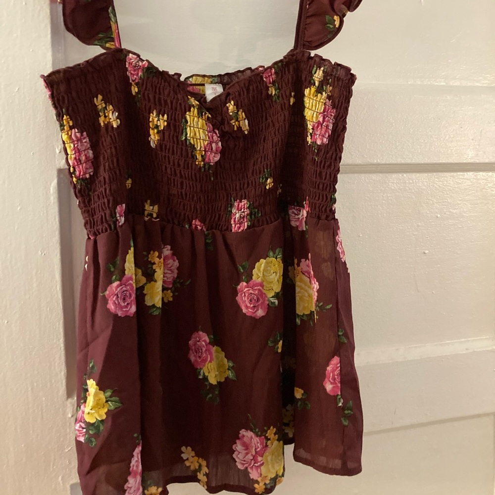 Ruffle sleeve midi top shirt